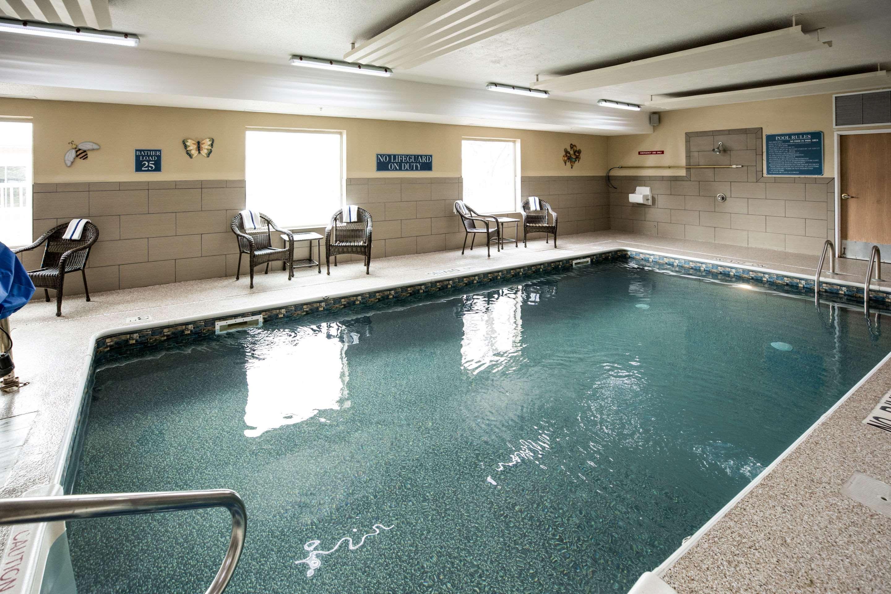 Comfort Inn & Suites Paw Paw Buitenkant foto