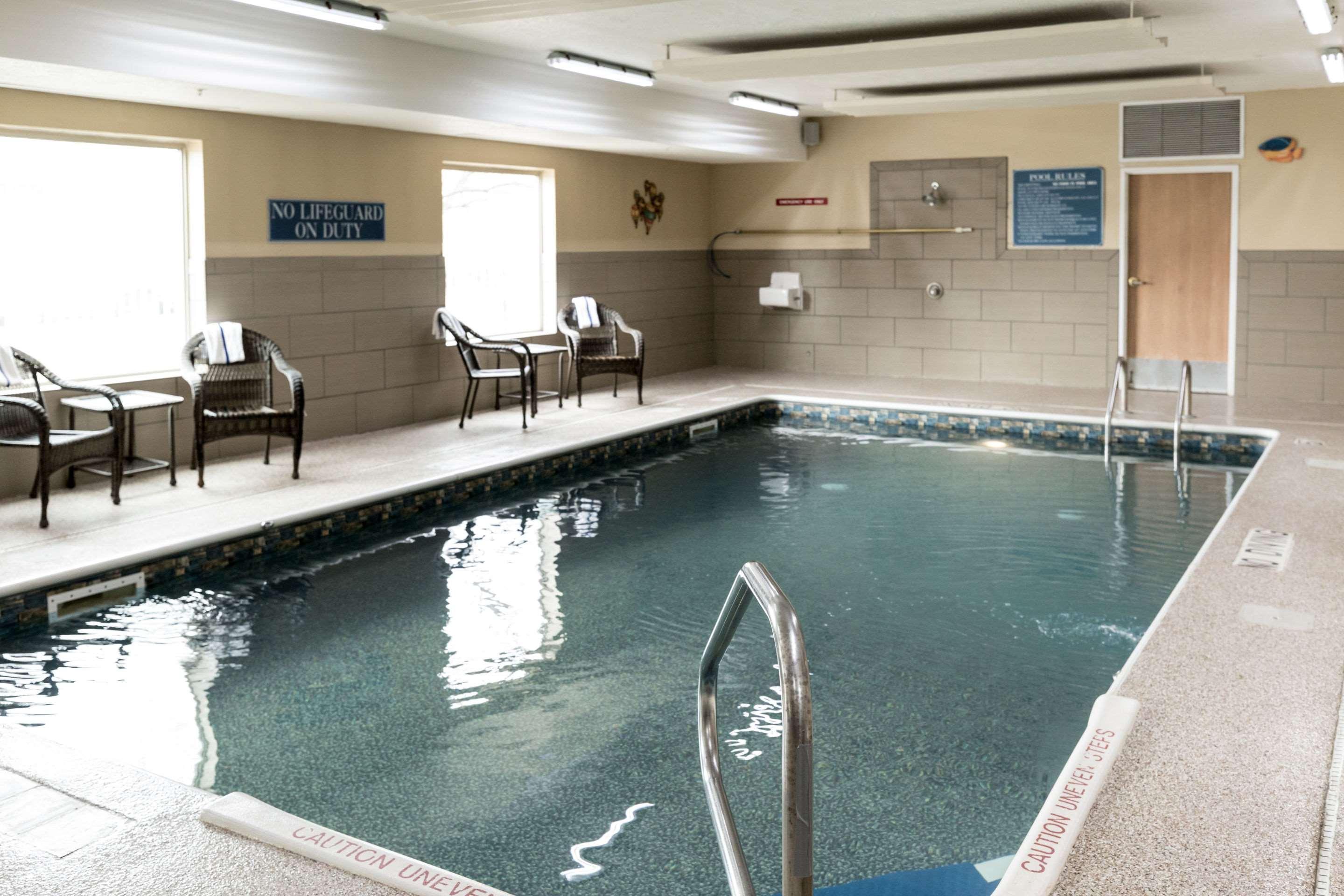 Comfort Inn & Suites Paw Paw Buitenkant foto