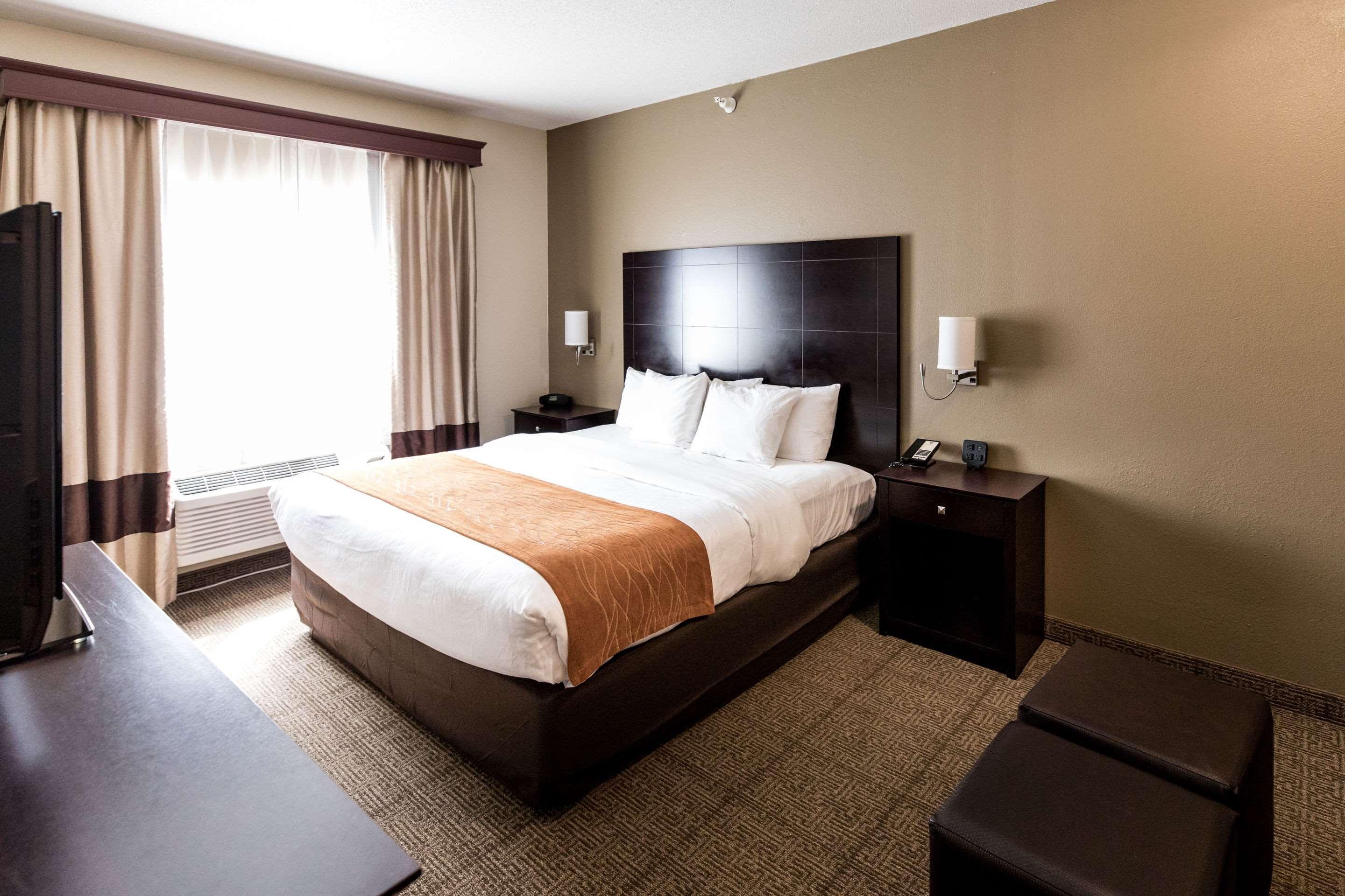 Comfort Inn & Suites Paw Paw Buitenkant foto